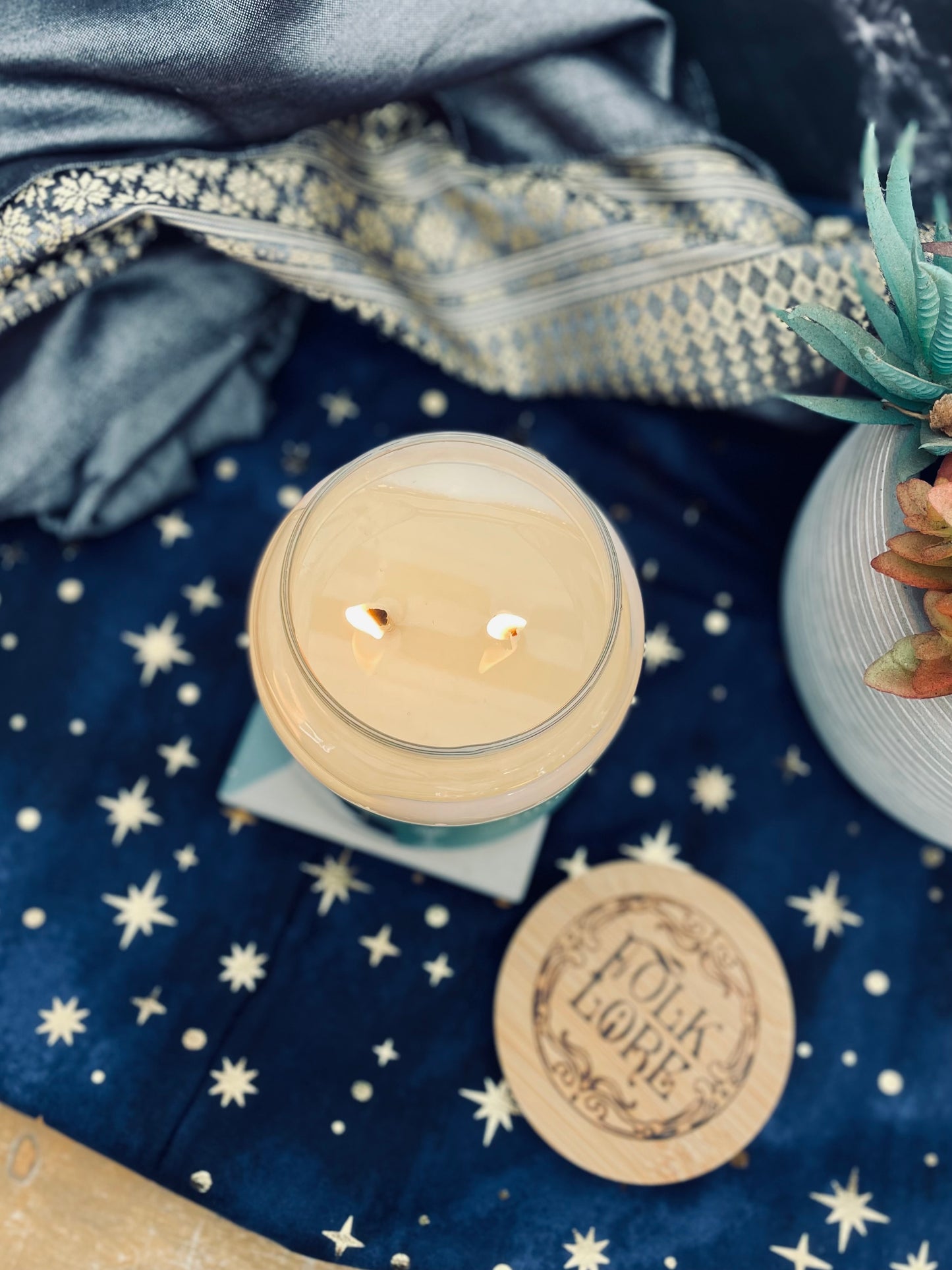 Area 51 || 16 oz. Double-Wick Candle