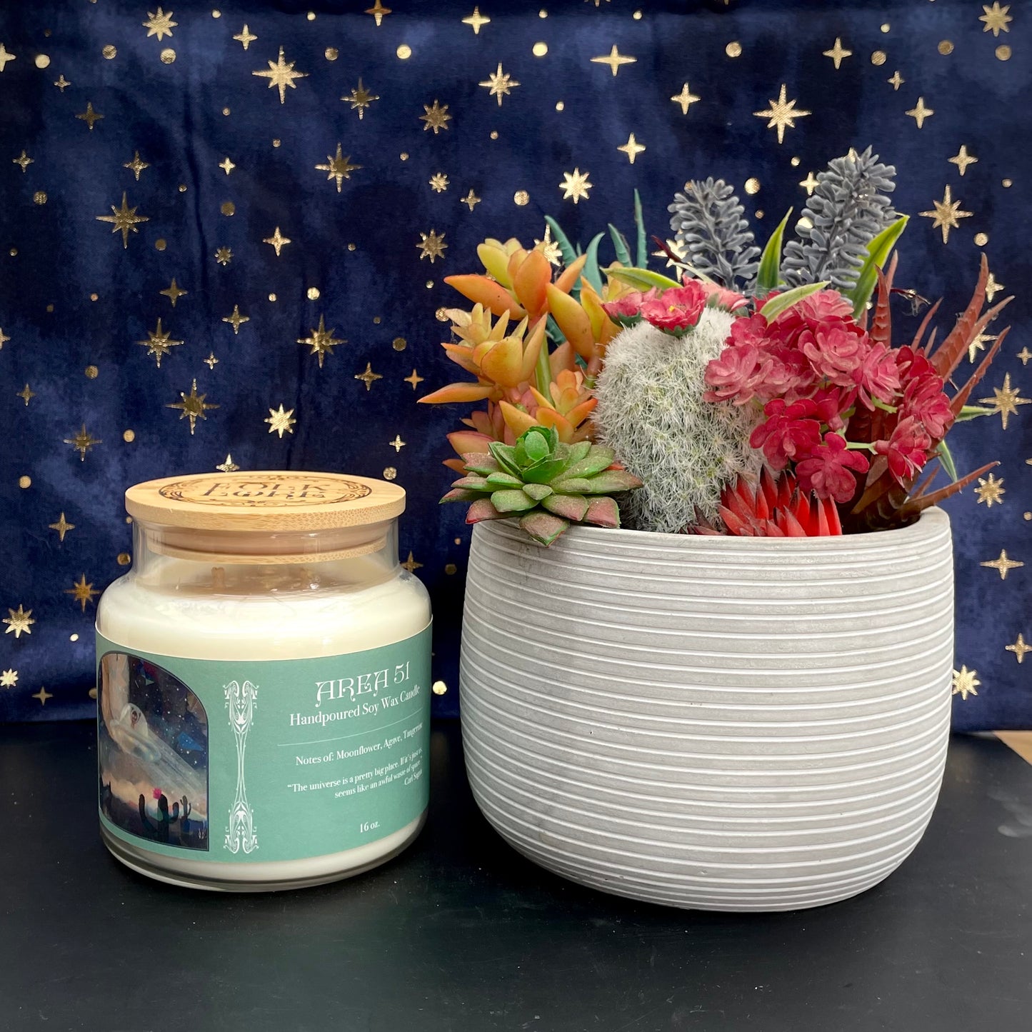 Area 51 || 16 oz. Double-Wick Candle