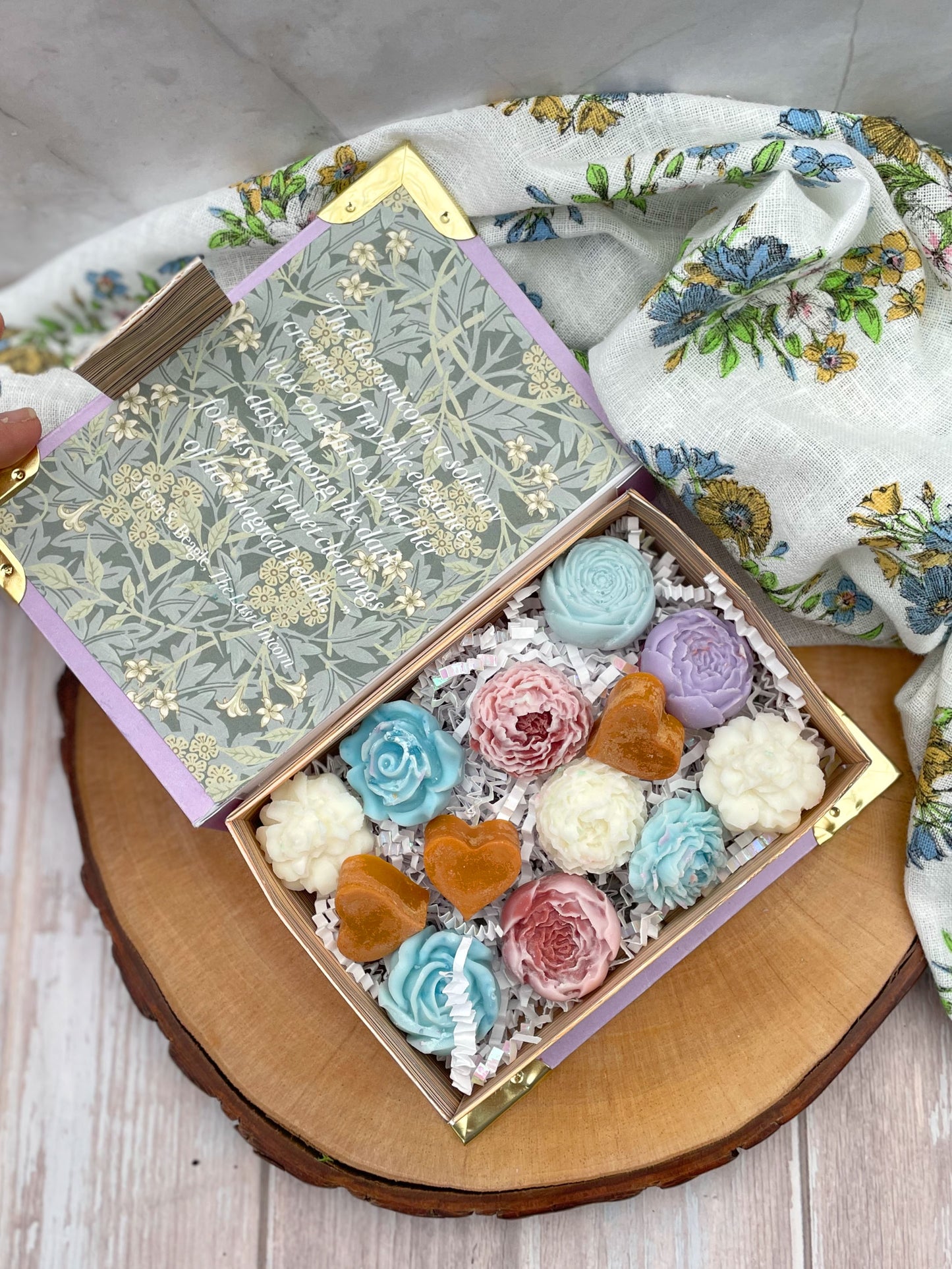 Unicorn's Glade | Soy Wax Melts with Magnetic Book Box